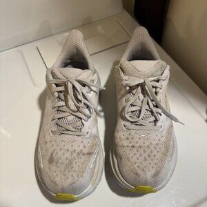 Hoka Women Clifton 9